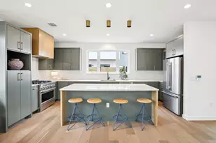 3019 Garwood St, Austin, TX 78702 - Photo 9