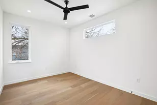 3019 Garwood St, Austin, TX 78702 - Photo 25