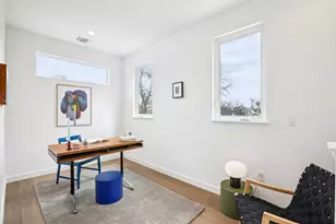 3019 Garwood St, Austin, TX 78702 - Photo 17