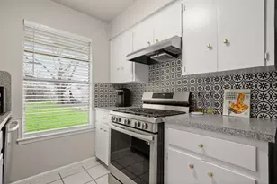 405 E Grady Dr, Austin, TX 78753 - Photo 3