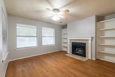 2906 Jadewood Court #B, Austin, TX 78748 - Photo 3