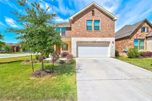 310 Running M St, Georgetown, TX 78633 - Photo 3