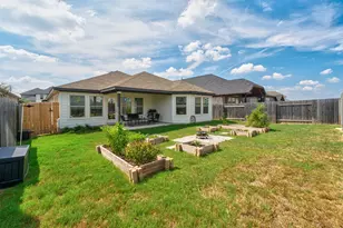 221 Short Leaf Dr, Buda, TX 78610 - Photo 25