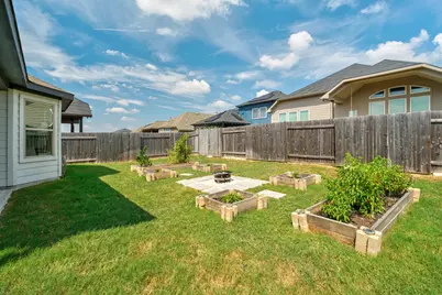 221 Short Leaf Drive, Buda, TX 78610 - Photo 27