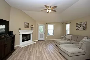 157 Maplewood N, Kyle, TX 78640 - Photo 11