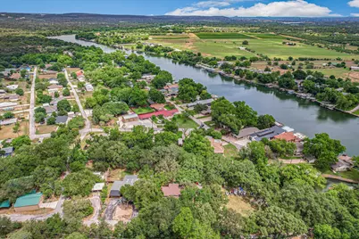 5307 Shady Oaks Circle, Kingsland, TX 78639 - Photo 33