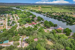 5307 Shady Oaks Circle, Kingsland, TX 78639 - Photo 33