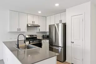 9028 James Bowie, Seguin, TX 78155 - Photo 5