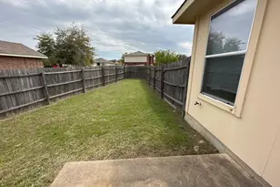 1000 Bluff Meadow Cove, Georgetown, TX 78626 - Photo 19
