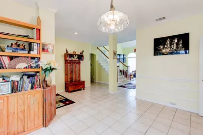 1605 Dapplegrey Lane, Austin, TX 78727 - Photo 15