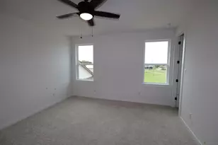 220 Bloomington Loop, Hutto, TX 78634 - Photo 11