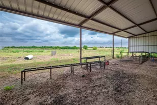 1889 Co Rd 487, Taylor, TX 76574 - Photo 21