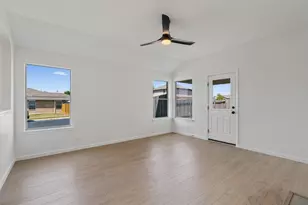 303 Precipice Way, Georgetown, TX 78626 - Photo 9