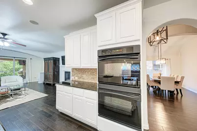 518 Victoria Drive, Cedar Park, TX 78613 - Photo 13