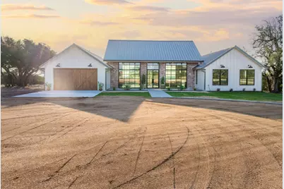 128 Private Road 142, Lampasas, TX 76550 - Photo 3