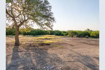 128 Private Road 142, Lampasas, TX 76550 - Photo 23
