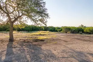 128 Private Road 142, Lampasas, TX 76550 - Photo 23
