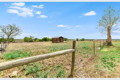 1601 Cr 463 (And Cr 465), Elgin, TX 78621 - Photo 33