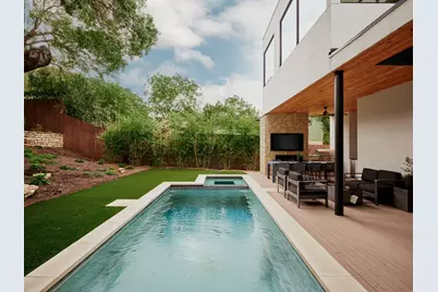2108 Matterhorn Lane, Austin, TX 78704 - Photo 5