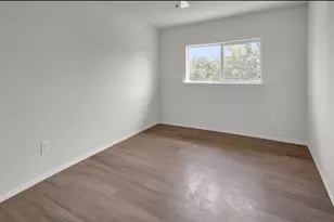 19921 San Chisolm Dr, Round Rock, TX 78664 - Photo 23