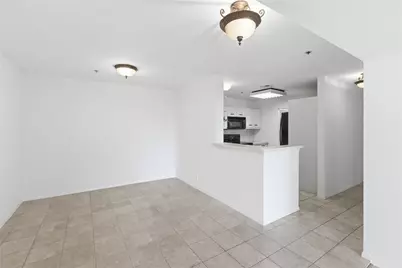 40 N Interstate 35 #7B1, Austin, TX 78701 - Photo 7