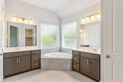 1117 Blue Oak Boulevard, San Marcos, TX 78666 - Photo 5