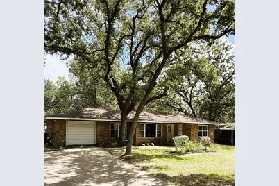 2105 Vogel Avenue, Rockdale, TX 76567 - Photo 1