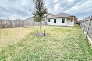 109 Allegro Dr, Hutto, TX 78634 - Photo 27