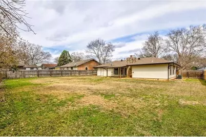 607 Garden Path Drive, Round Rock, TX 78664 - Photo 15