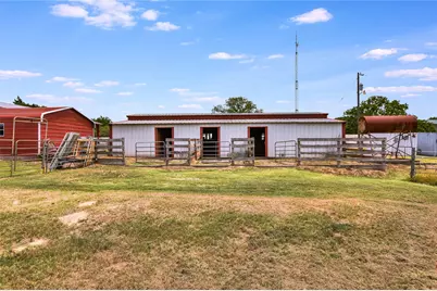 2187 Highway 290 E, McDade, TX 78650 - Photo 33