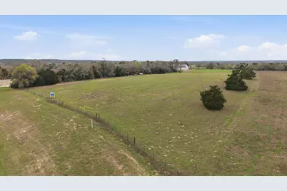 2187 Highway 290 E, McDade, TX 78650 - Photo 37