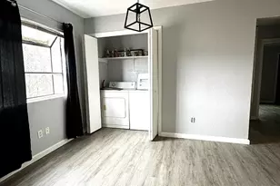 801 Bracewood Cir, San Marcos, TX 78666 - Photo 11