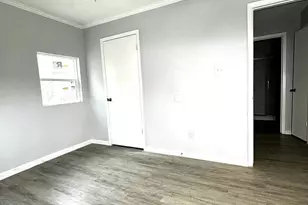 801 Bracewood Cir, San Marcos, TX 78666 - Photo 9