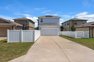 18416 Cumberland Gap St, Pflugerville, TX 78660 - Photo 17