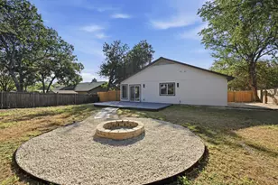 8102 Fort Sumter Rd, Austin, TX 78745 - Photo 27