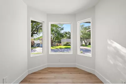 8102 Fort Sumter Road, Austin, TX 78745 - Photo 9