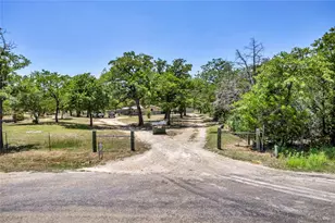 148 Milam Ln, Bastrop, TX 78602 - Photo 3