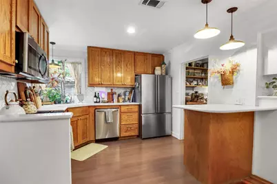 1022 W Martin Luther King Drive #D, San Marcos, TX 78666 - Photo 11