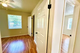 4901 York Hill Dr, Austin, TX 78723 - Photo 21