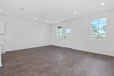 210 Constanza Trail, Bastrop, TX 78602 - Photo 5