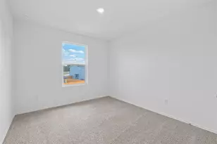 210 Constanza Trl, Bastrop, TX 78602 - Photo 15