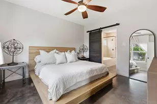 10012 Janet Loop, Dripping Springs, TX 78620 - Photo 13