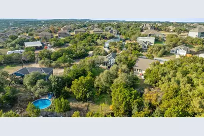 10012 Janet Loop, Dripping Springs, TX 78620 - Photo 35
