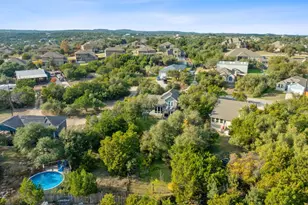 10012 Janet Loop, Dripping Springs, TX 78620 - Photo 35