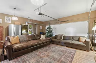 10012 Janet Loop, Dripping Springs, TX 78620 - Photo 27