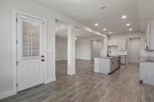 216 Scenic Hills Cir, Georgetown, TX 78628 - Photo 9