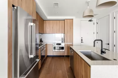 84 East Avenue #3603, Austin, TX 78701 - Photo 5
