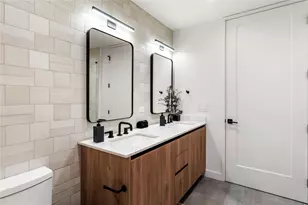 84 East Ave, Austin, TX 78701 - Photo 13