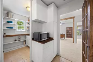 1910 Mirabeau St, Austin, TX 78727 - Photo 11