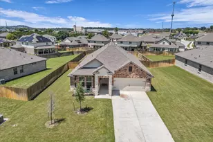 1207 Prospector Trl, Harker Heights, TX 76548 - Photo 3